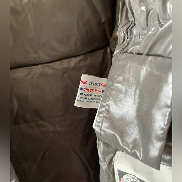 Moncler goose down - Picture 9 of 9